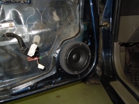 Установка Фронтальная акустика Morel Tempo 6 в Nissan Maxima QX